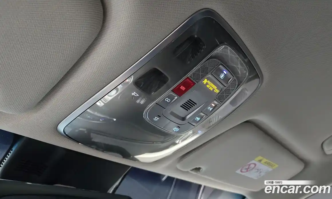 Genesis GV70 2022 0.1 автомат (гидро), фото 24