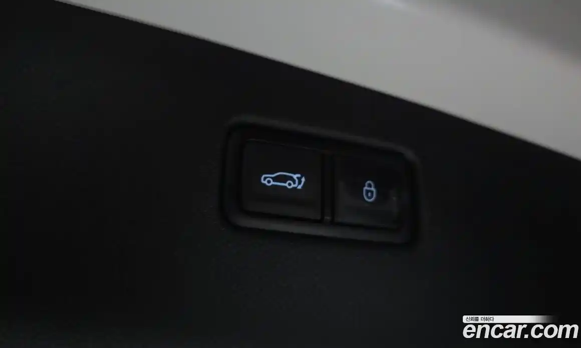 Genesis GV70 2022 0.1 автомат (гидро), фото 26