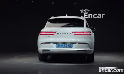 Genesis GV70 2022 0.1 автомат (гидро), миниатюра 4
