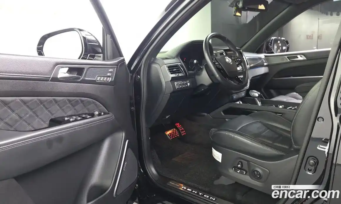 SsangYong Rexton 2019 2.2 автомат (гидро), фото 13