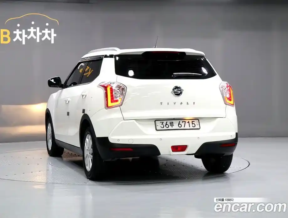 SsangYong TIBOLI 2017 1.6 автомат (гидро), фото 4