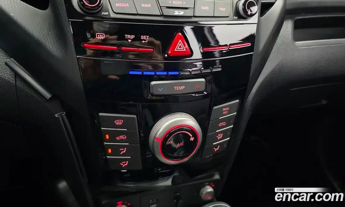 SsangYong TIBOLI 2017 1.6 автомат (гидро), фото 16