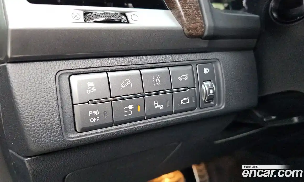 SsangYong Rexton 2018 2.2 автомат (гидро), фото 14