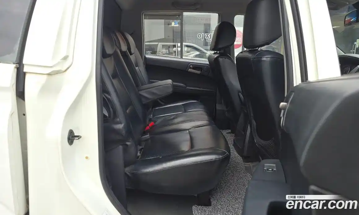 SsangYong Korando 2013 2.0 автомат (гидро), фото 18