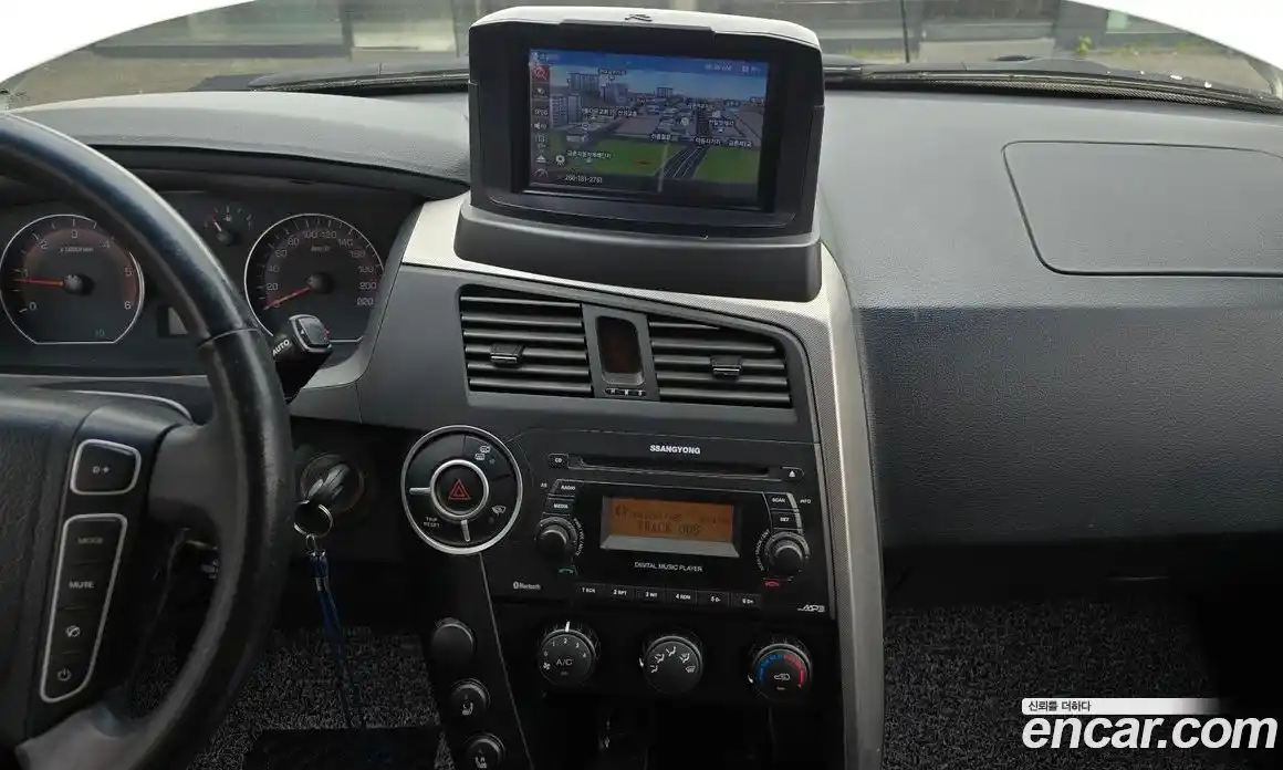 SsangYong Korando 2013 2.0 автомат (гидро), фото 20