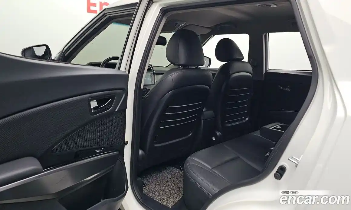 SsangYong TIBOLI 2019 1.5 автомат (гидро), фото 11