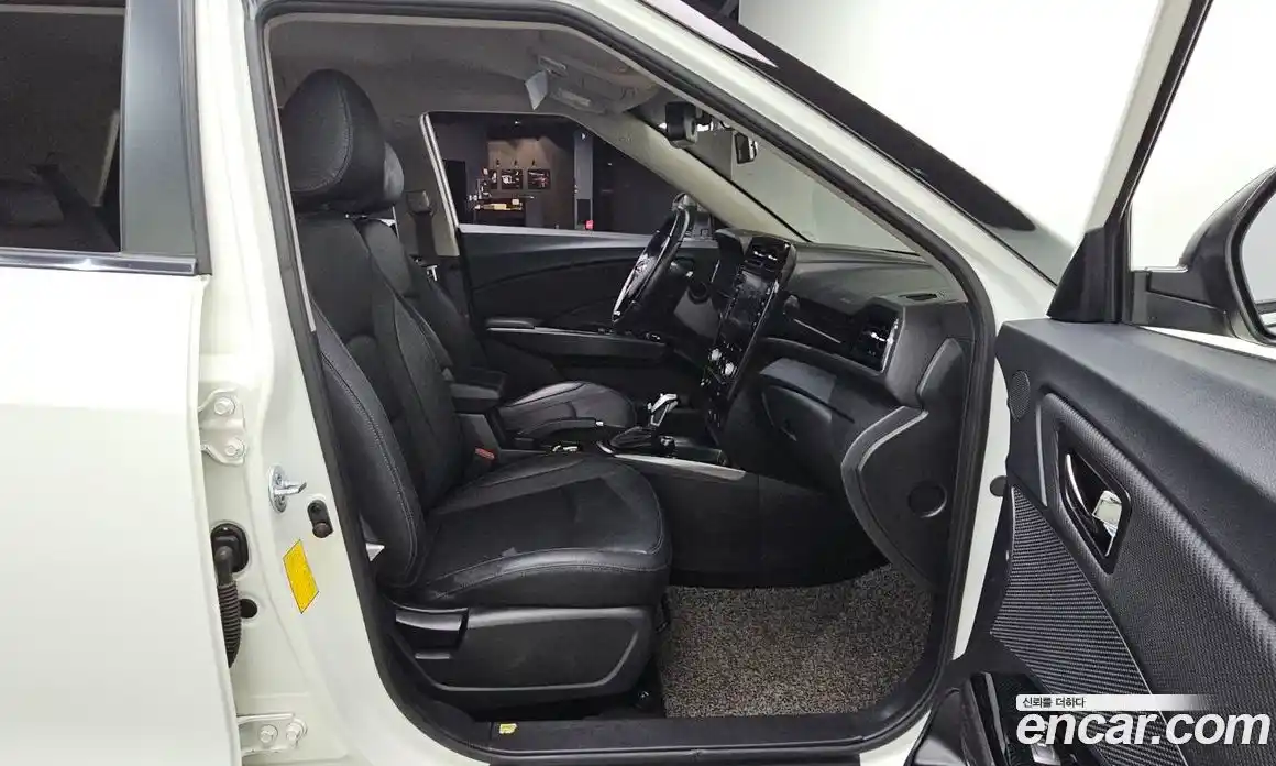 SsangYong TIBOLI 2019 1.5 автомат (гидро), фото 12