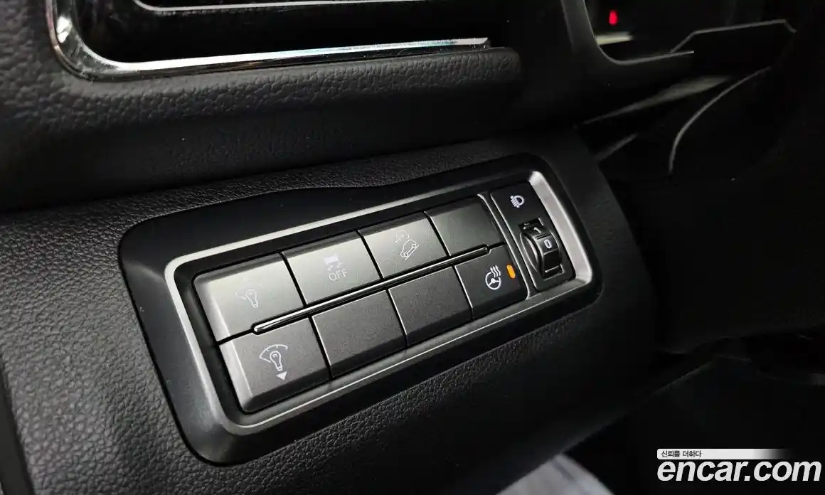 SsangYong TIBOLI 2019 1.5 автомат (гидро), фото 14