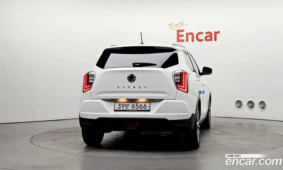SsangYong TIBOLI 2019 1.5 автомат (гидро), фото 4