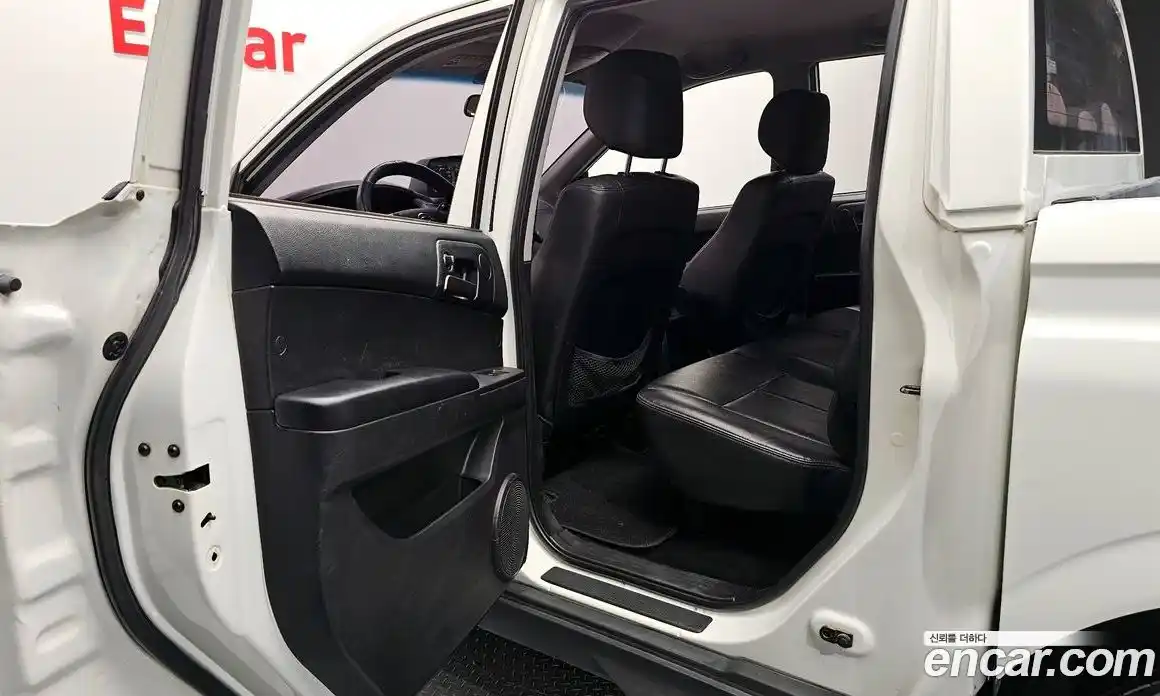 SsangYong Korando 2016 2.0 автомат (гидро), фото 12