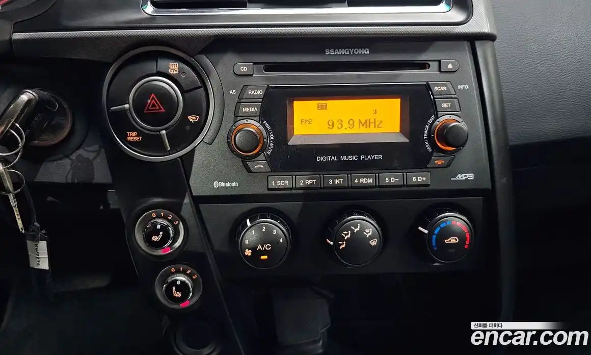 SsangYong Korando 2016 2.0 автомат (гидро), фото 16