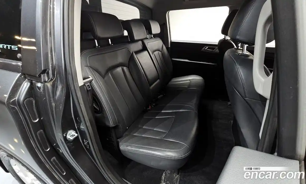 SsangYong Rexton 2018 2.2 автомат (гидро), фото 17