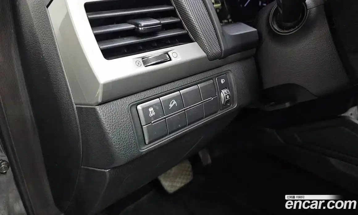 SsangYong Rexton 2018 2.2 автомат (гидро), фото 25