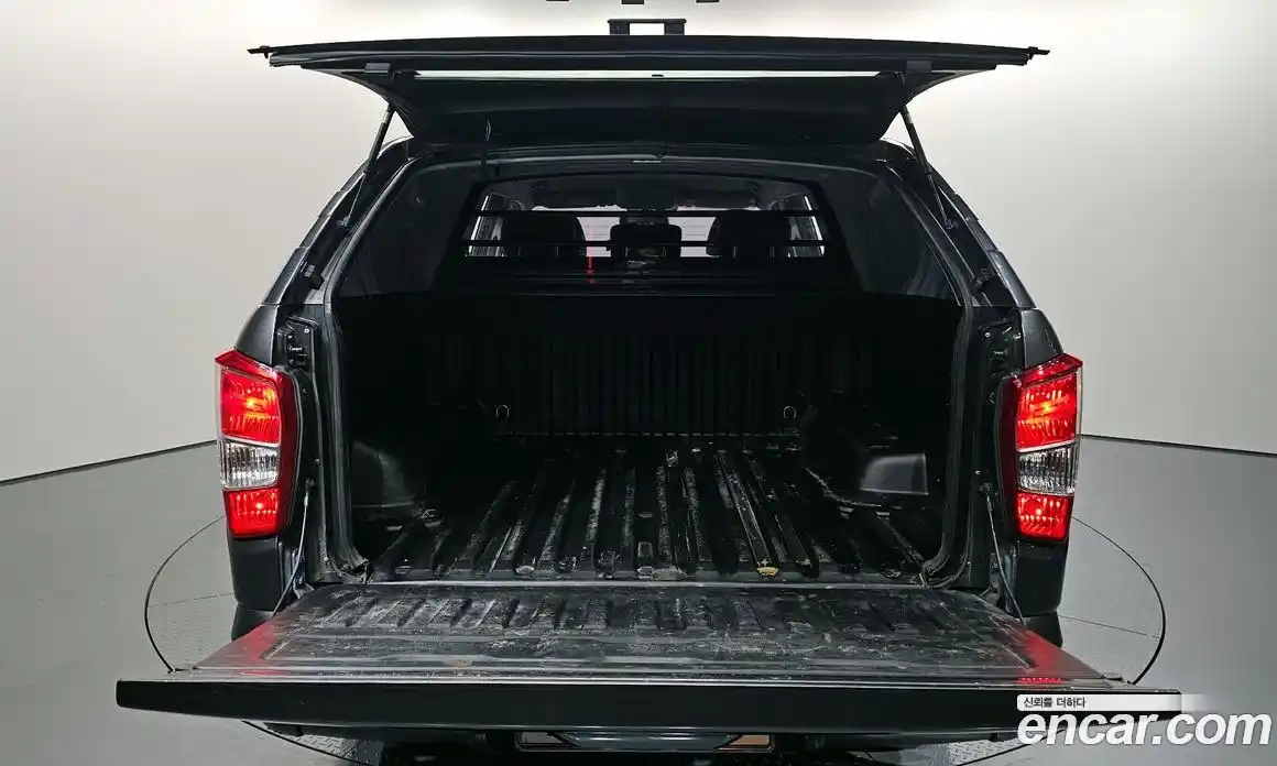 SsangYong Rexton 2018 2.2 автомат (гидро), фото 28