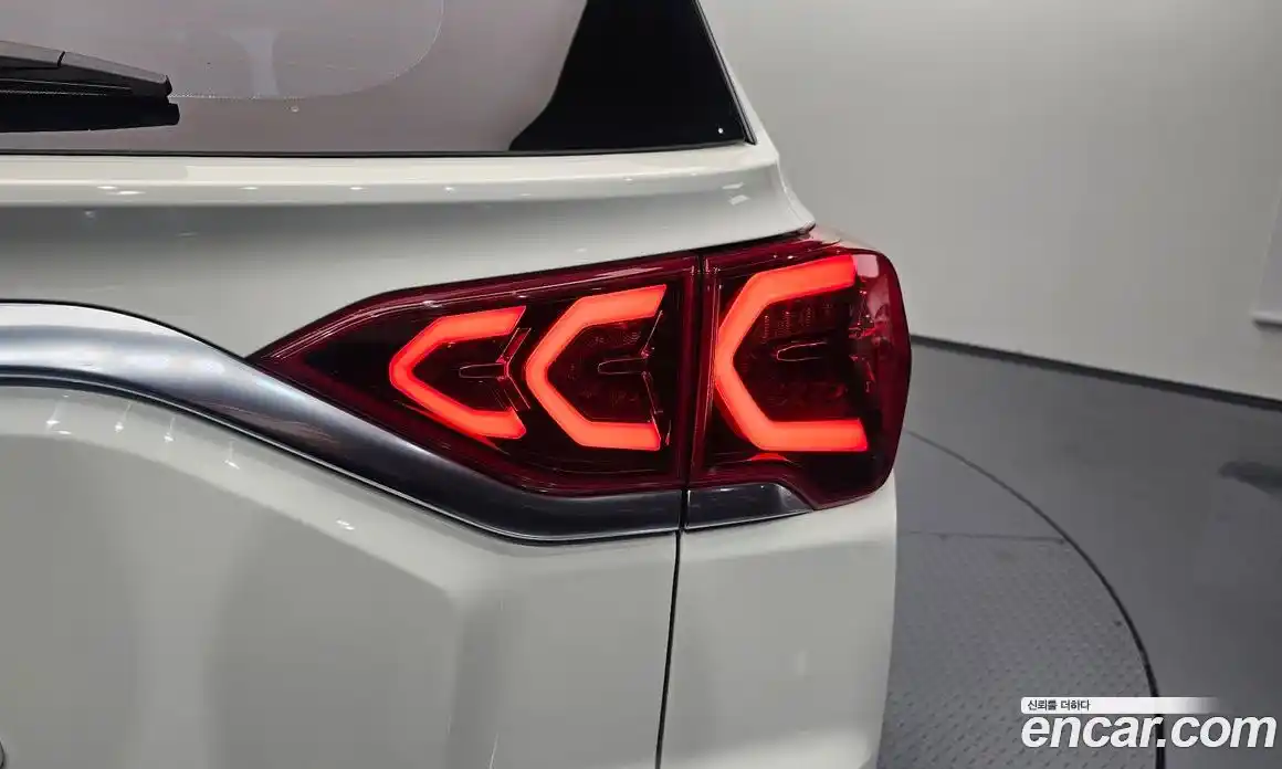 SsangYong Korando 2019 1.6 автомат (гидро), фото 9