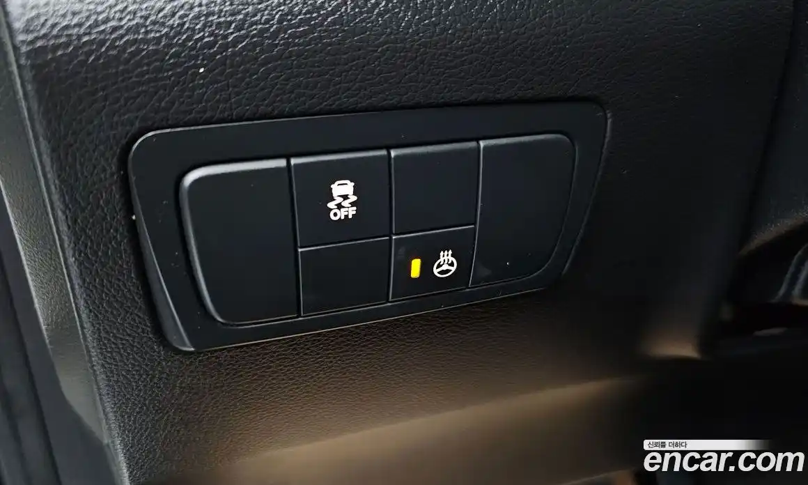 SsangYong Korando 2012 2.0 автомат (гидро), фото 24