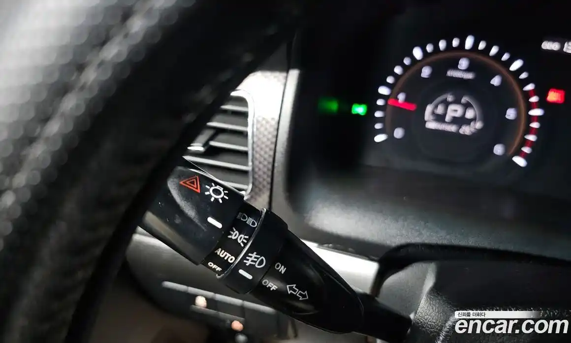 SsangYong Korando 2012 2.0 автомат (гидро), фото 28