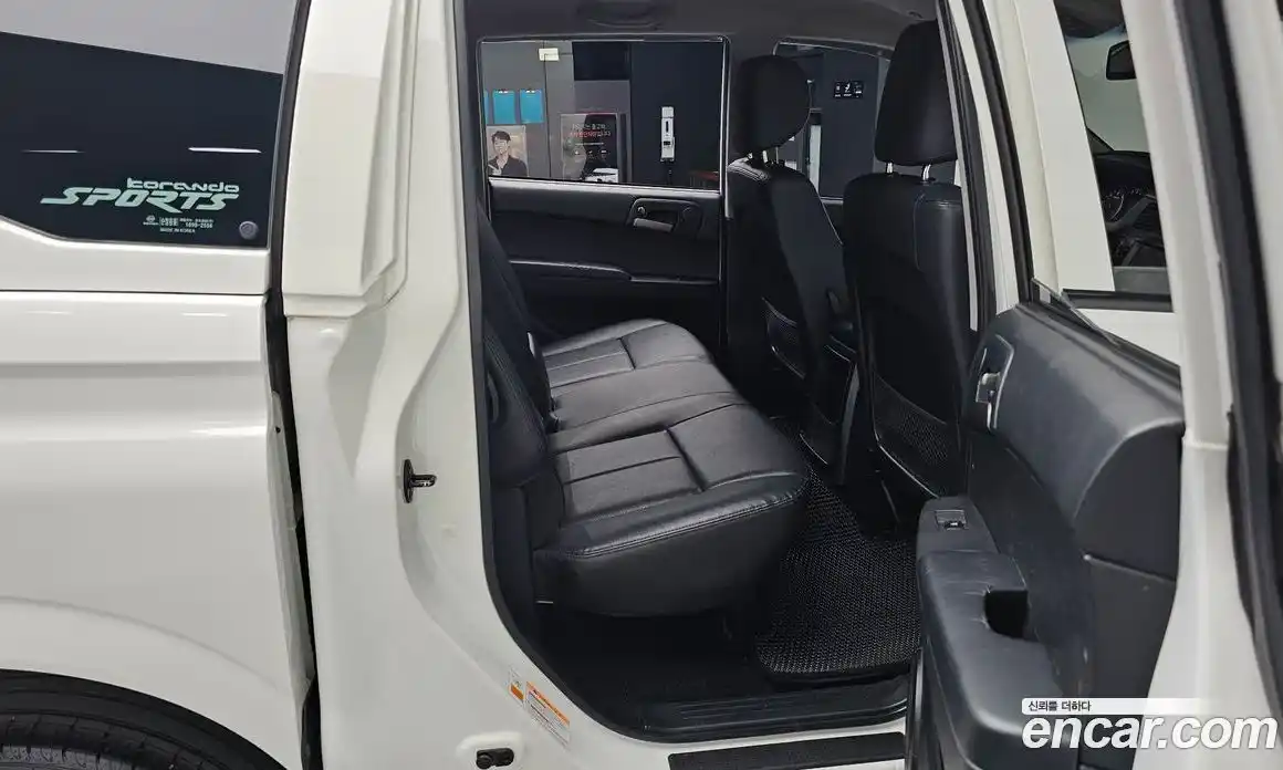 SsangYong Korando 2015 2.0 автомат (гидро), фото 11