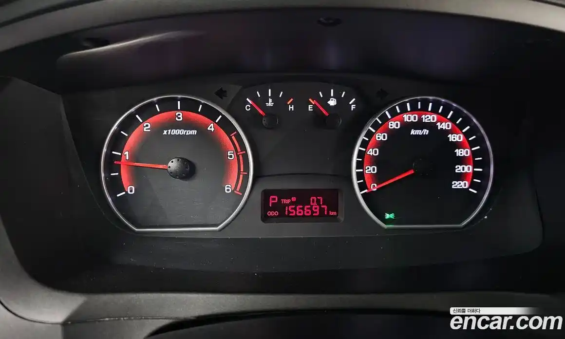 SsangYong Korando 2015 2.0 автомат (гидро), фото 8
