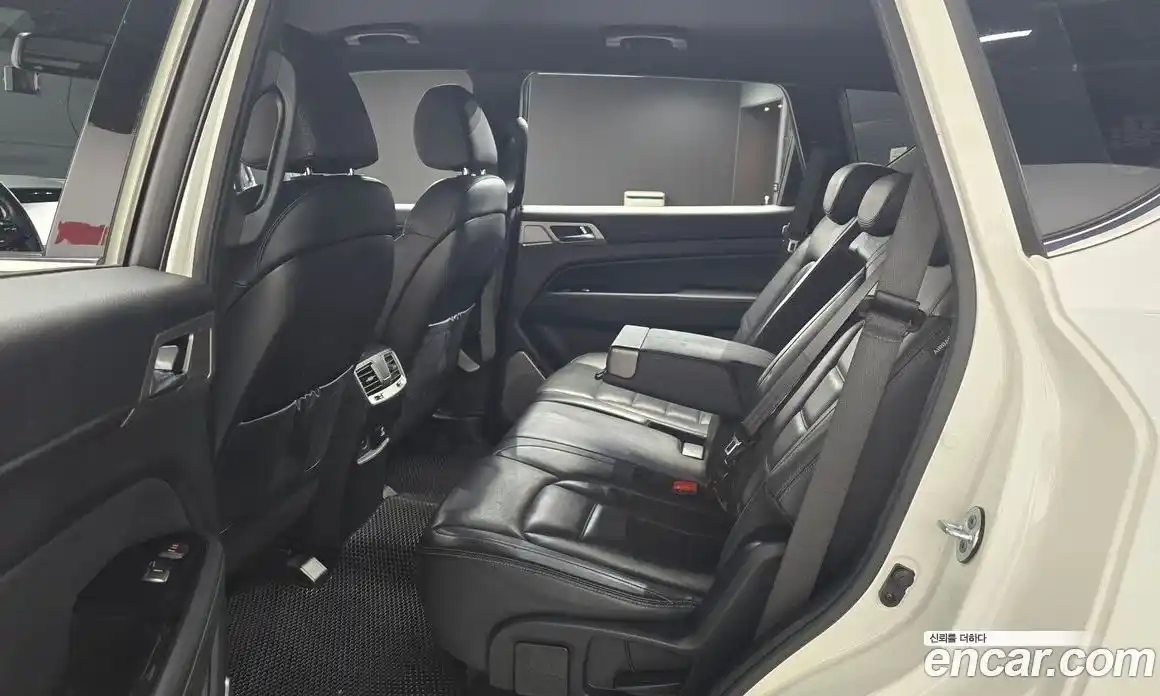 SsangYong Rexton 2017 2.2 автомат (гидро), фото 12