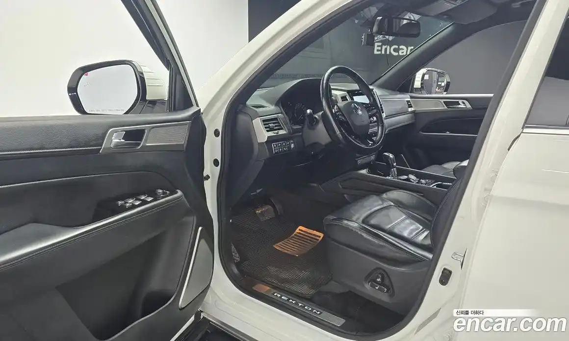 SsangYong Rexton 2017 2.2 автомат (гидро), фото 10