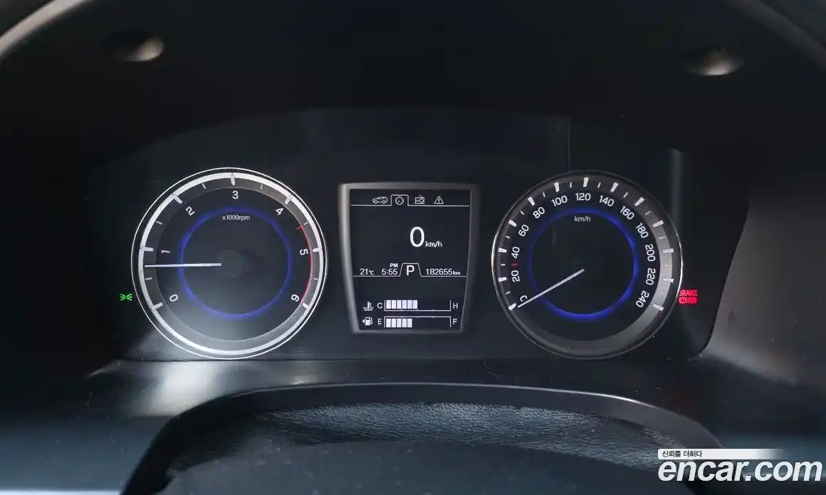 SsangYong Rexton 2017 2.2 автомат (гидро), фото 8