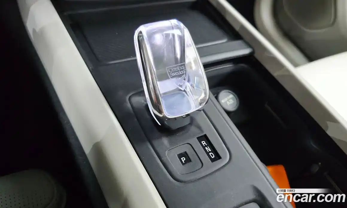 Volvo XC60 2026 2.0 автомат (гидро), фото 12