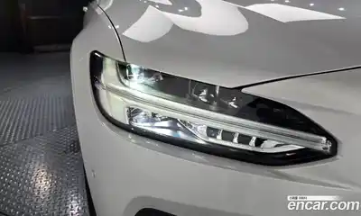 Volvo S90 2022 2.0 автомат (гидро), миниатюра 8