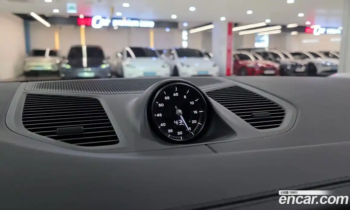 Porsche Cayenne 2025 3.0 автомат (гидро), фото 16