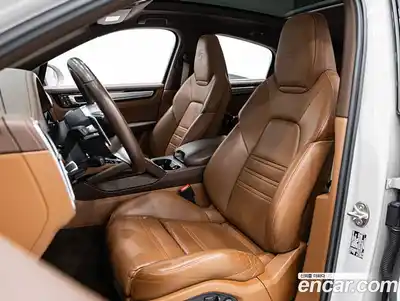 Porsche Cayenne 2023 3.0 автомат (гидро), миниатюра 10
