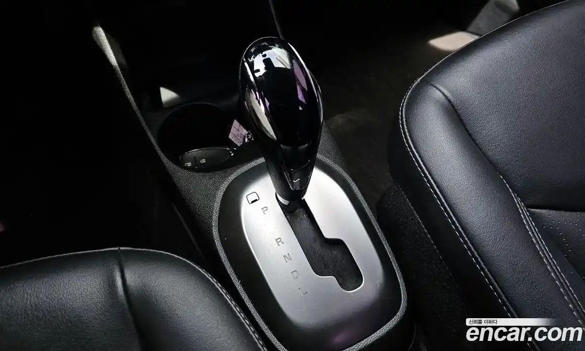 Chevrolet Spark 2015 1.0 автомат (гидро), фото 9