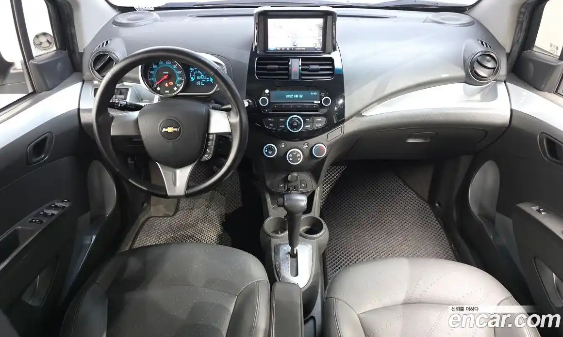 Chevrolet Spark 2014 1.0 автомат (гидро), фото 10