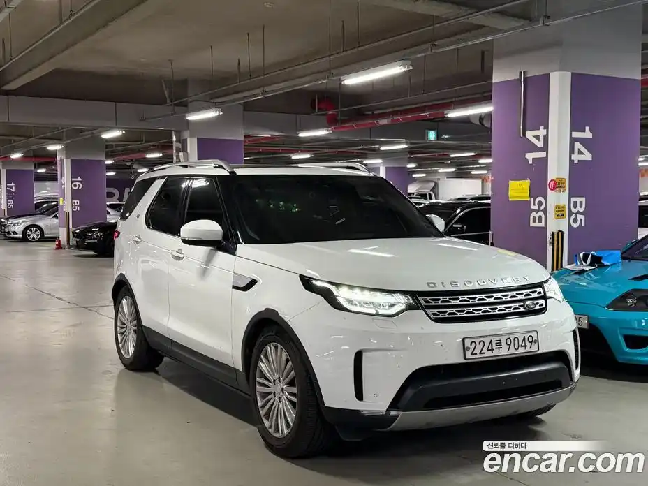Land Rover Discovery 2019 3.0 автомат (гидро), фото 3