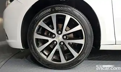 Chevrolet Malibu 2015 2.4 автомат (гидро), миниатюра 5