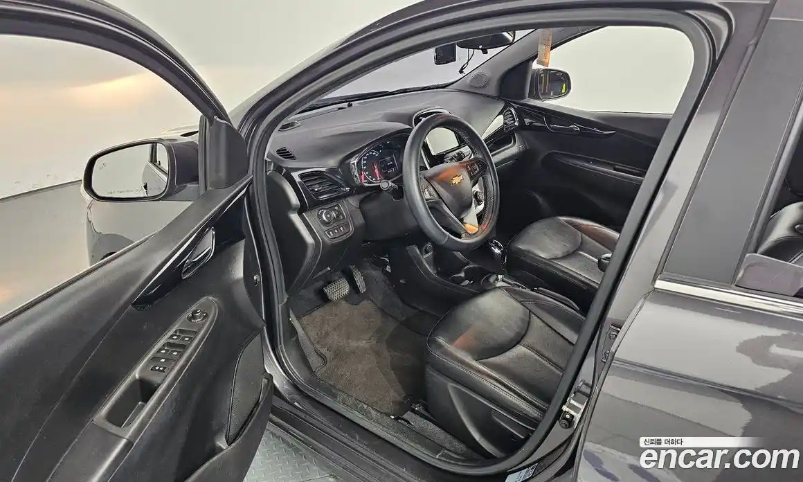 Chevrolet Spark 2016 1.0 автомат (гидро), фото 13