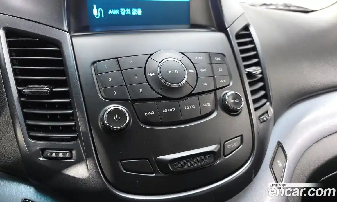 Chevrolet Orlando 2011 2.0 автомат (гидро), фото 17
