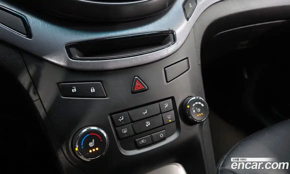 Chevrolet Orlando 2011 2.0 автомат (гидро), фото 18