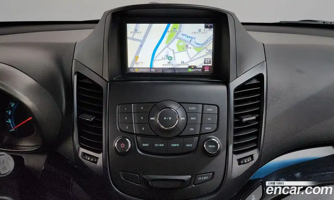Chevrolet Orlando 2011 2.0 автомат (гидро), фото 12