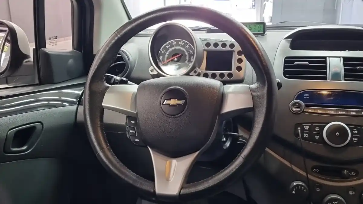 Chevrolet Spark 2012 1.0 автомат (гидро), фото 11