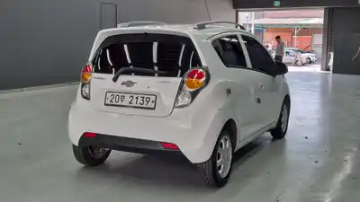 Chevrolet Spark 2012 1.0 автомат (гидро), миниатюра 2