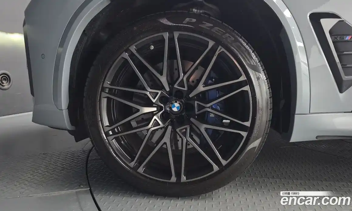 BMW X5M 2026 4.4 автомат (гидро), фото 5