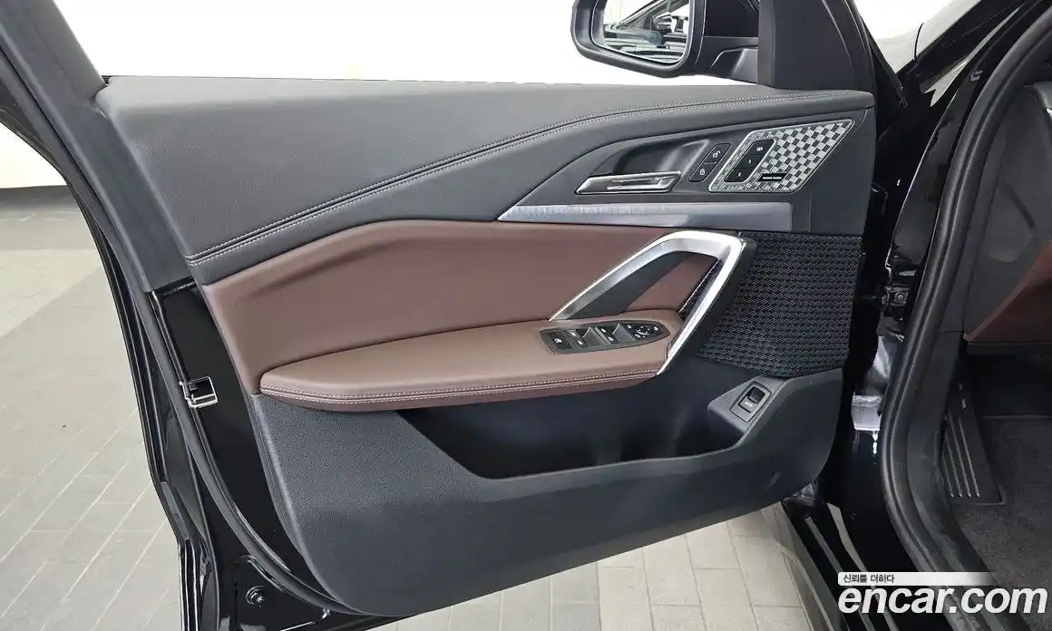 BMW X1 2025 2.0 автомат (гидро), фото 14