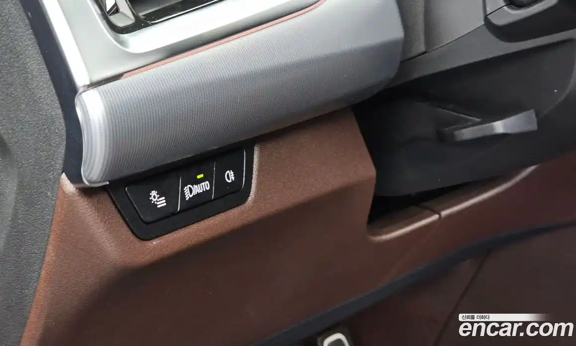 BMW X1 2025 2.0 автомат (гидро), фото 32