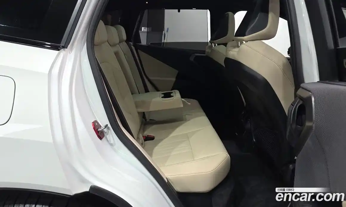 BMW X3 2024 2.0 автомат (гидро), фото 16