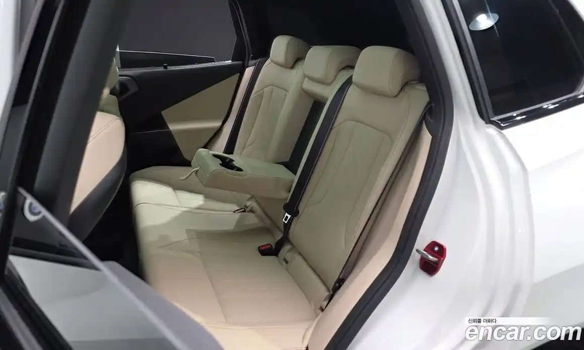 BMW X3 2024 2.0 автомат (гидро), фото 17