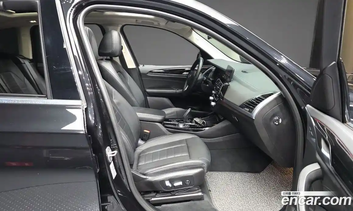 BMW X3 2020 2.0 автомат (гидро), фото 11