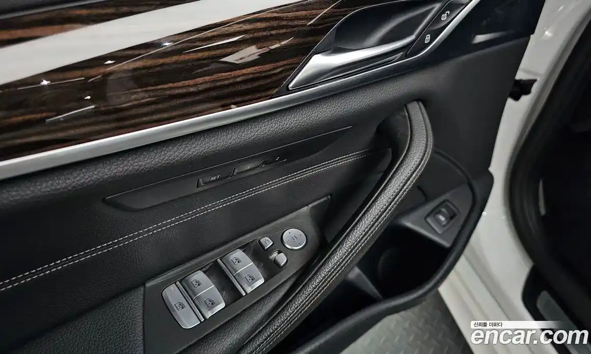 BMW 5 серия 2021 2.0 автомат (гидро), фото 25