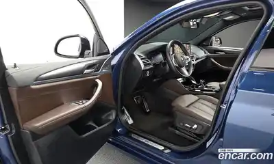 BMW X4 2023 2.0 автомат (гидро), миниатюра 10
