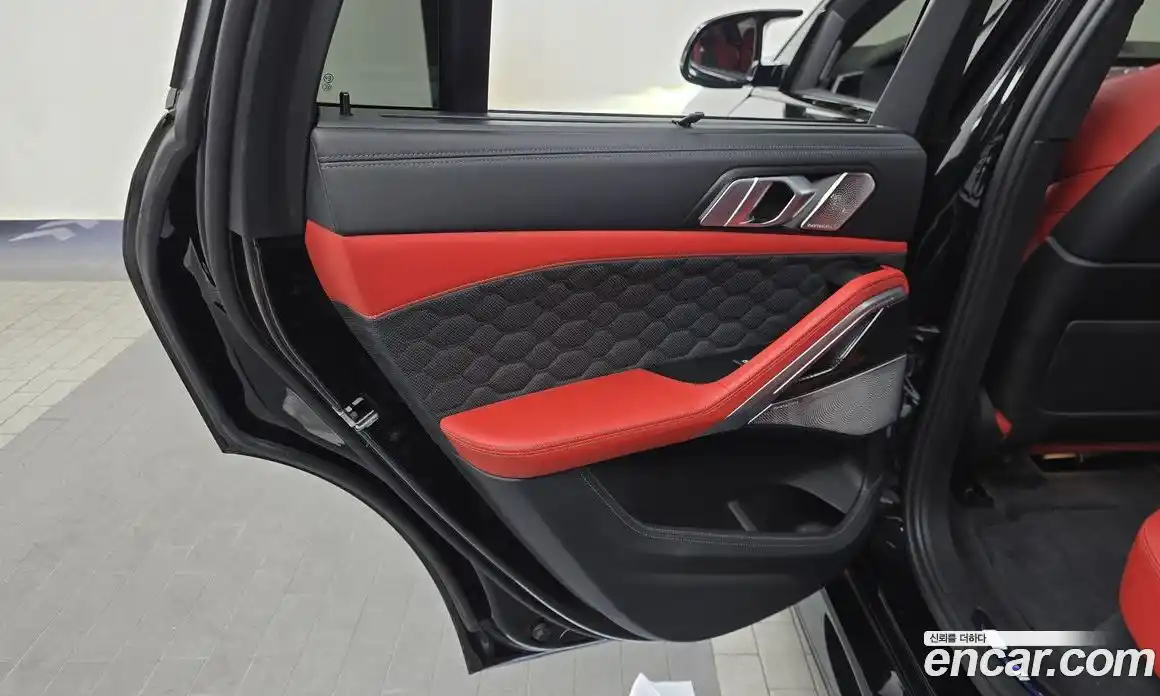 BMW X6M 2021 4.4 автомат (гидро), фото 15