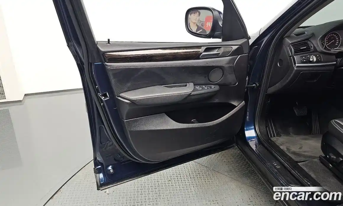 BMW X3 2013 2.0 автомат (гидро), фото 13